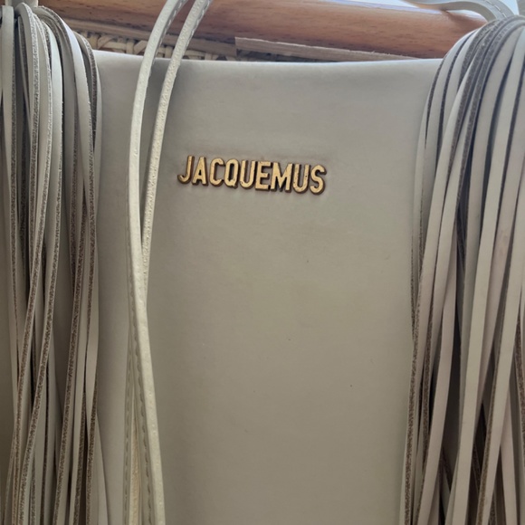 Jacquemus A4 Bag (guaranteed authentic) - Picture 3 of 8